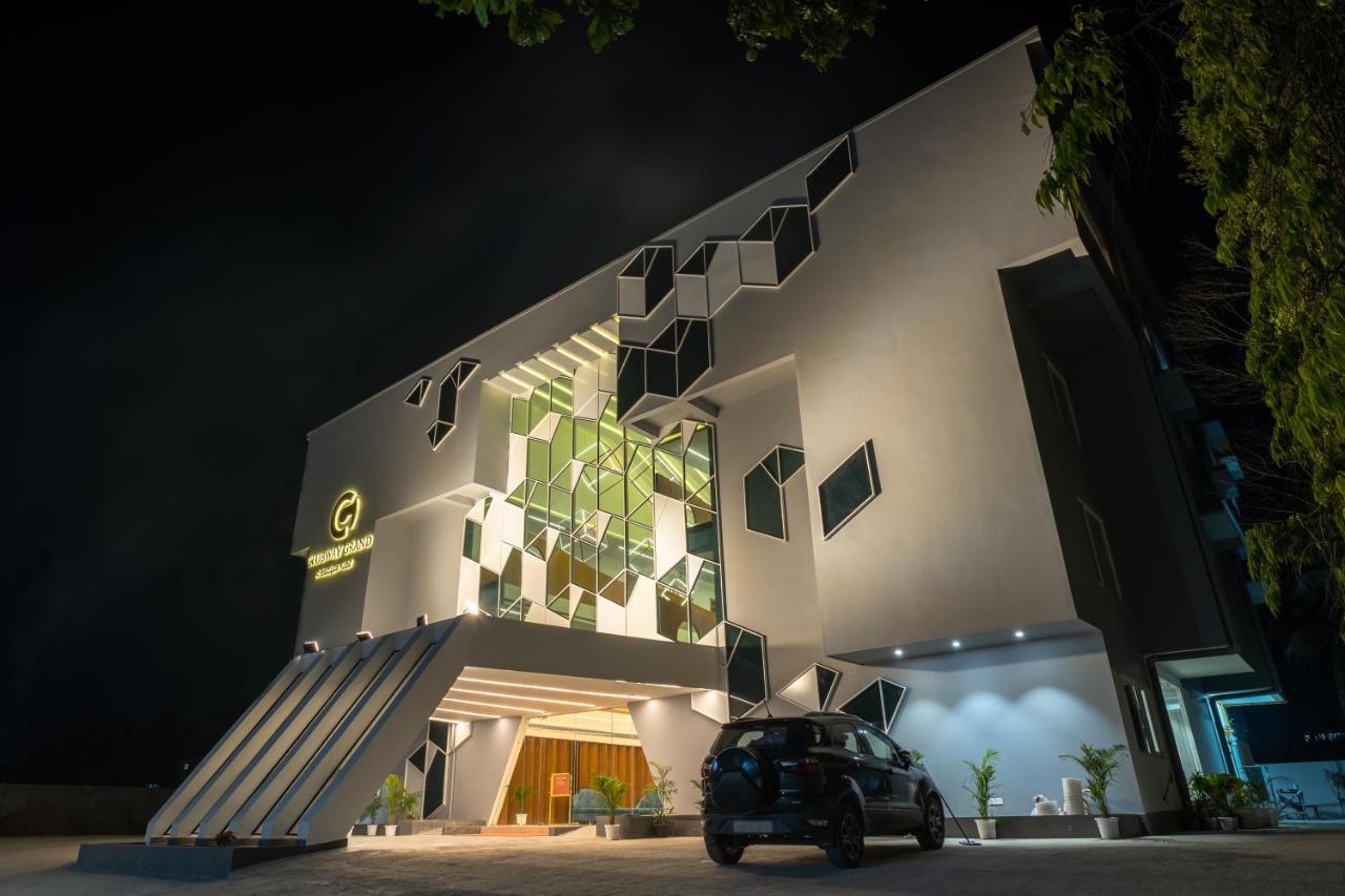 Clubway Grand A Boutique Hotel Jorhat Luaran gambar