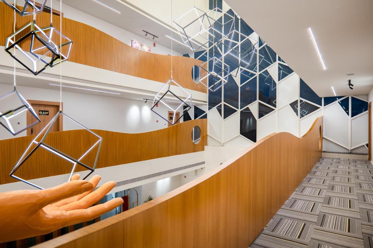 Clubway Grand A Boutique Hotel Jorhat Luaran gambar