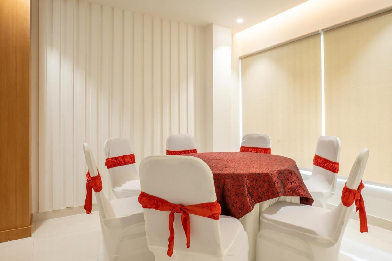 Clubway Grand A Boutique Hotel Jorhat Luaran gambar