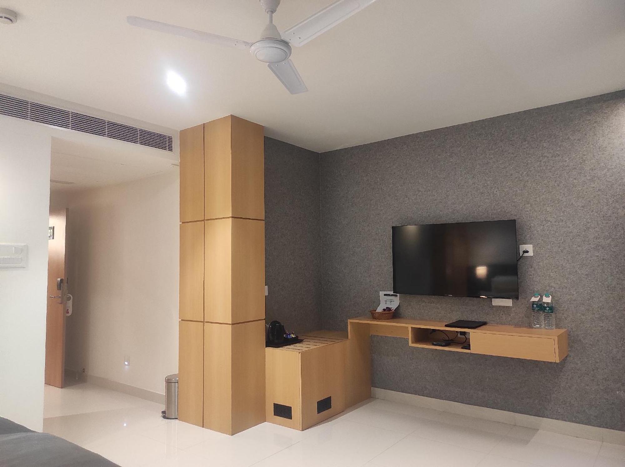 Clubway Grand A Boutique Hotel Jorhat Luaran gambar